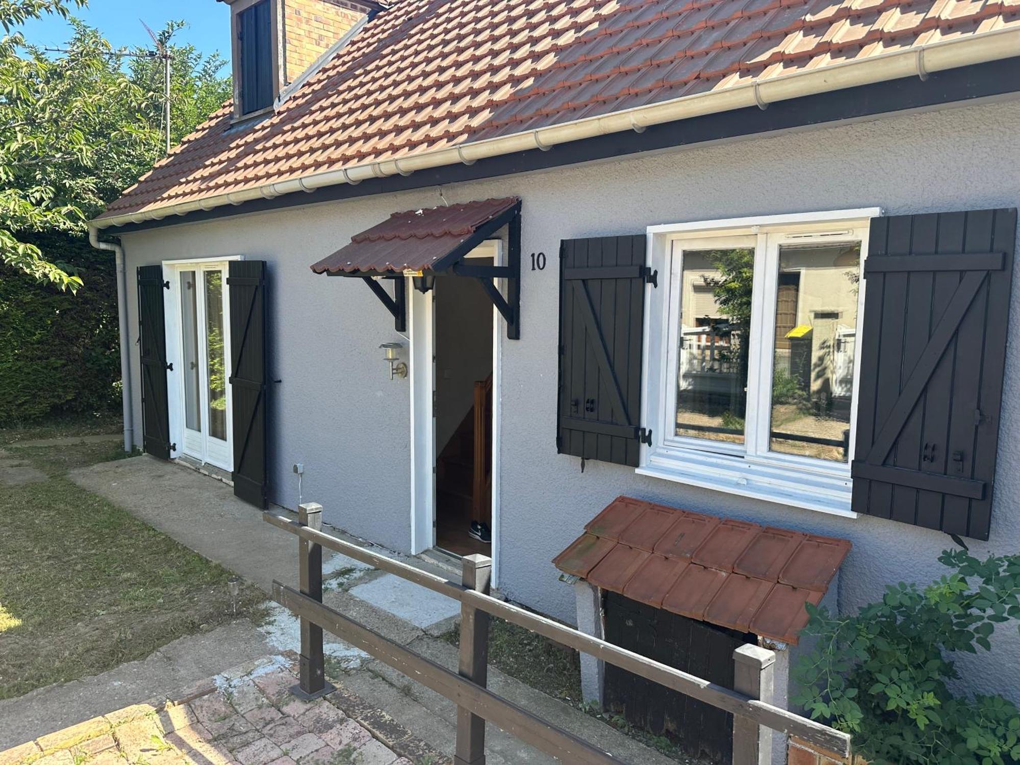 Vacation House In Quiet Village Congerville-Thionville Экстерьер фото