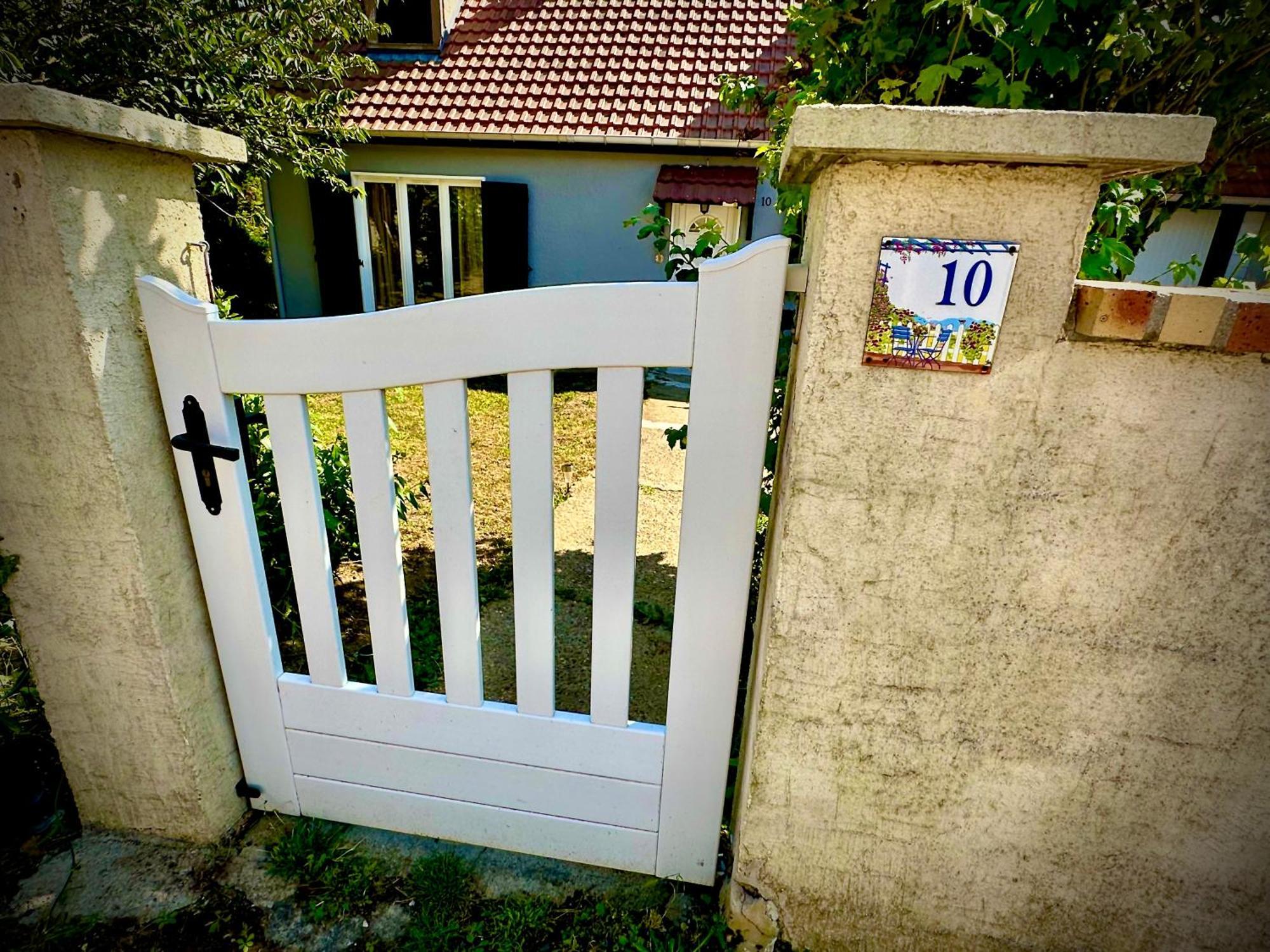 Vacation House In Quiet Village Congerville-Thionville Экстерьер фото